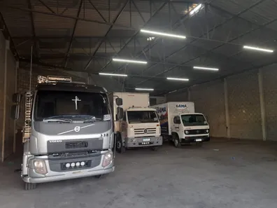 Galpão / Depósito / Armazém à venda, 650m² no Jardim Ana Claudia, Votorantim