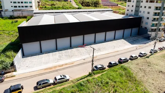 Galpão / Depósito / Armazém à venda, 1105m² no Santo Antônio, Viçosa