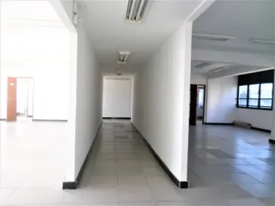 Conjunto Comercial / Sala para alugar, 333m² no Estoril, Belo Horizonte