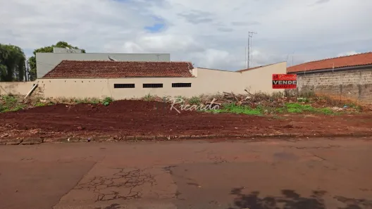 Terreno / Lote / Condomínio à venda, 300m² no Jardim Panorama, Arapongas