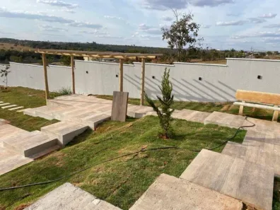 Casa de Condomínio com 4 Quartos à venda, 200m² no Setor Central, Hidrolândia