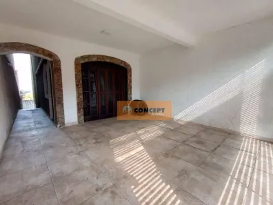 Sobrado com 3 Quartos para venda ou aluguel, 295m² no Jardim Dulce, Poá