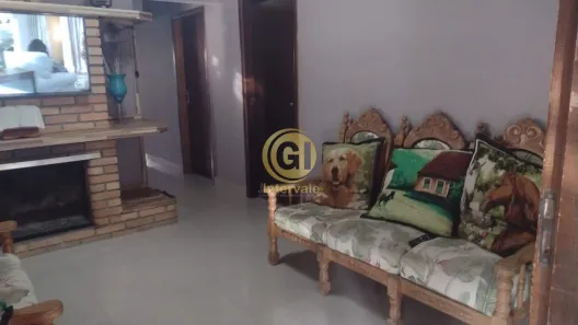 Fazenda / Sítio / Chácara com 3 Quartos à venda, 1500m² no Piracangaguá, Taubaté