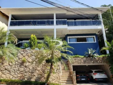 Casa de Condomínio com 4 Quartos para venda ou aluguel, 1200m² no Piratininga, Niterói