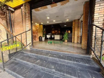 Prédio Inteiro para alugar, 630m² no Cidade Intercap, Taboão da Serra