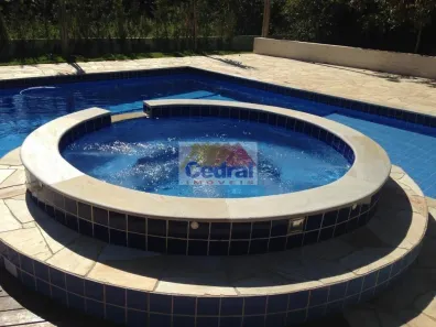 Fazenda / Sítio / Chácara com 3 Quartos para alugar, 680m² no Porteira Preta, Mogi das Cruzes