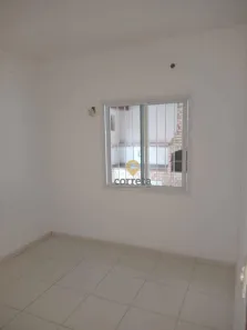 Casa com 2 Quartos para alugar, 62m² no Extensão do Bosque, Rio das Ostras