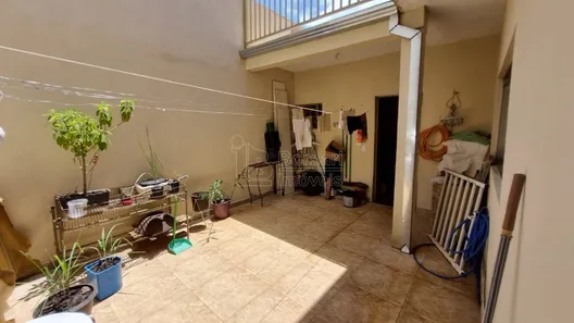 Sobrado com 2 Quartos à venda, 177m² no Jardim Residencial Iedda, Araraquara