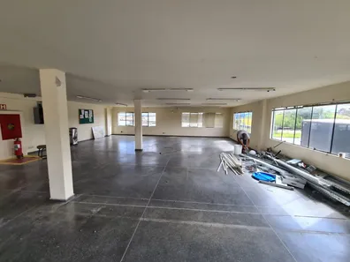 Conjunto Comercial / Sala para alugar, 370m² no Emiliano Perneta, Pinhais
