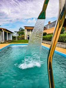 Fazenda / Sítio / Chácara com 4 Quartos à venda, 225m² no Área Rural de Esmeraldas, Esmeraldas