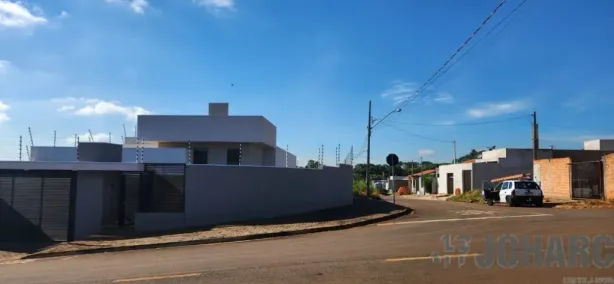 Terreno / Lote / Condomínio à venda, 303m² no Núcleo Habitacional Adriano Correia, Apucarana