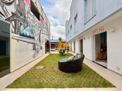 Hotel / Motel / Pousada com 13 Quartos à venda, 1355m² no Guaiúba, Guarujá