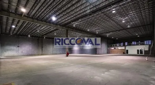 Galpão / Depósito / Armazém para alugar, 1250m² no Santa Fé, Osasco