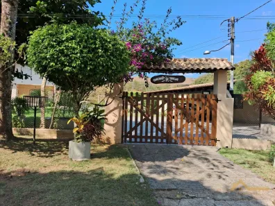 Fazenda / Sítio / Chácara com 3 Quartos à venda, 500m² no , Piraí
