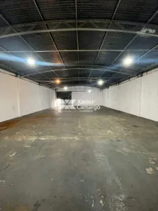 Galpão / Depósito / Armazém para alugar, 280m² no Zona Central, Rio Claro