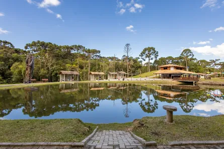 Fazenda / Sítio / Chácara à venda, 26000m² no Centro, Campina Grande do Sul