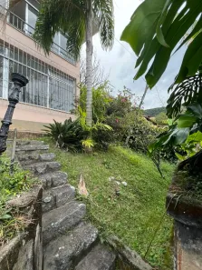 Casa com 4 Quartos para alugar, 400m² no Independência, Petrópolis