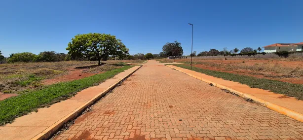 Terreno / Lote / Condomínio com 1 Quarto à venda, 2500m² no Park Way, Brasília