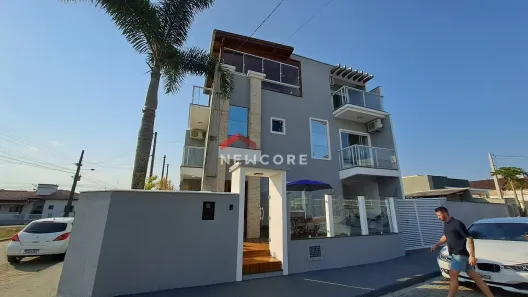 Sobrado com 3 Quartos à venda, 150m² no Itacolomi, Balneário Piçarras