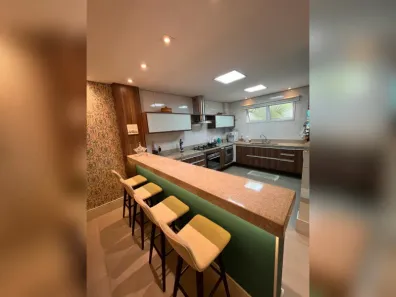 Casa de Condomínio com 4 Quartos à venda, 350m² no Village de Búzios, Armação dos Búzios