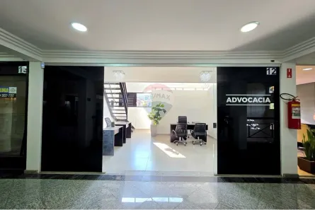 Conjunto Comercial / Sala para alugar, 57m² no Centro, Jaguariúna