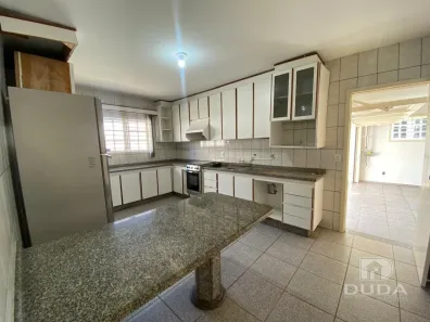 Casa com 3 Quartos para alugar, 152m² no Liberdade, Criciúma