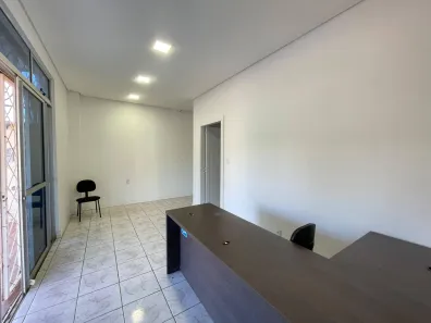 Conjunto Comercial / Sala para alugar, 10m² no Santa Maria, Chapecó