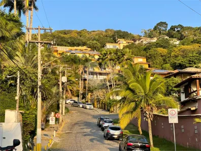 Casa de Condomínio com 3 Quartos à venda, 90m² no João Fernandes, Armação dos Búzios