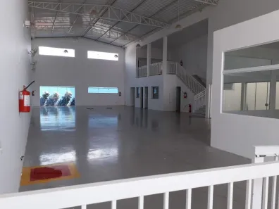 Galpão / Depósito / Armazém à venda, 460m² no Conjunto Manoel Mendes, Uberaba