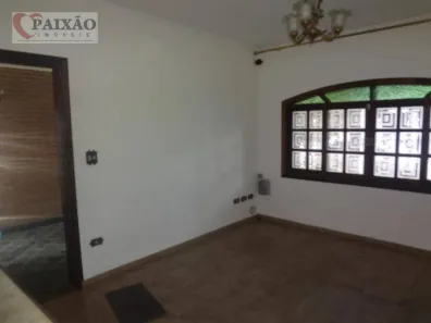 Sobrado com 3 Quartos para venda ou aluguel, 184m² no Vila Acoreana, Poá