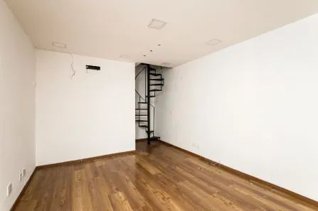 Loja / Salão / Ponto Comercial à venda, 54m² no Centro, Juiz de Fora