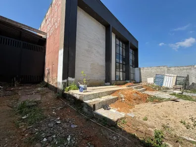 Galpão / Depósito / Armazém à venda, 374m² no Água Limpa, Volta Redonda
