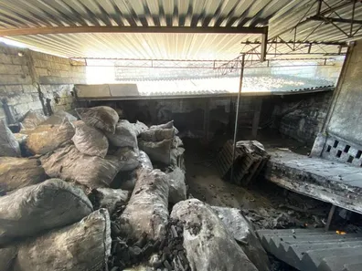 Galpão / Depósito / Armazém à venda, 500m² no Olinda, Nilópolis