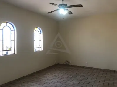Casa com 3 Quartos para venda ou aluguel, 190m² no Jardim Chapadão, Campinas