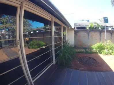 Casa Comercial para venda ou aluguel, 120m² no Parque Monte Líbano, Mogi das Cruzes