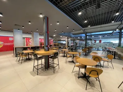 Conjunto Comercial / Sala para alugar, 10m² no Centro, Chapecó