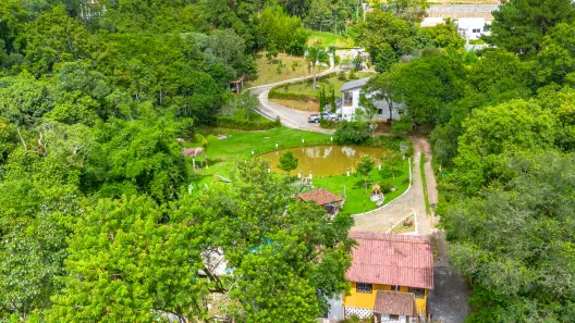 Fazenda / Sítio / Chácara com 6 Quartos à venda, 11000m² no São Miguel, Almirante Tamandaré