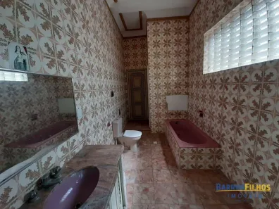 Casa com 4 Quartos para alugar, 250m² no Centro, Aracaju