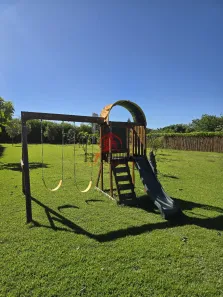 Casa de Condomínio com 3 Quartos à venda, 2063m² no , Santo Antônio de Goiás
