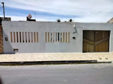 Casa com 3 Quartos à venda, 180m² no Caminho da Praia, Barra dos Coqueiros