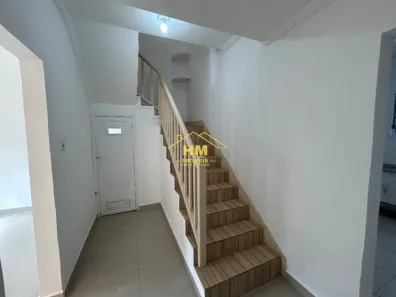 Sobrado com 2 Quartos para venda ou aluguel, 90m² no Vila Valença, São Vicente