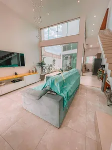 Casa com 4 Quartos à venda, 225m² no Comendador Soares, Nova Iguaçu