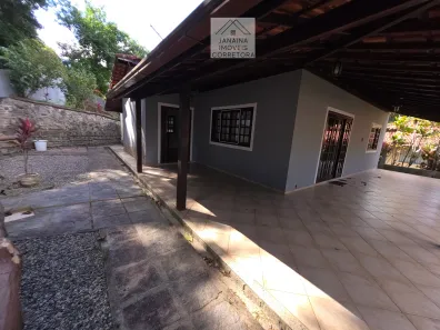 Casa de Condomínio com 2 Quartos à venda, 190m² no Caneca Fina, Guapimirim
