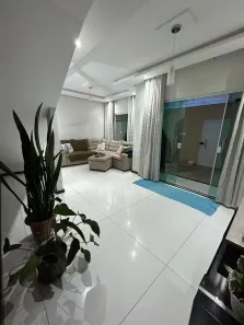 Sobrado com 5 Quartos à venda, 245m² no Felícia, Vitória da Conquista