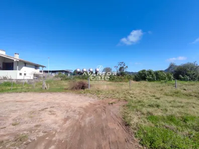 Terreno / Lote / Condomínio à venda, 768m² no Pé de Plátano, Santa Maria