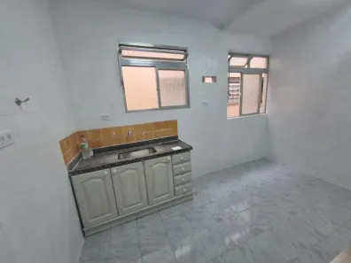 Apartamento com 2 Quartos para alugar, 65m² no Gonzaga, Santos