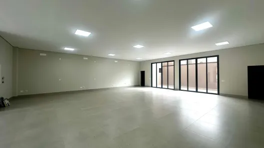 Conjunto Comercial / Sala para alugar, 225m² no Parque Irmaos Pedroso, Paulínia