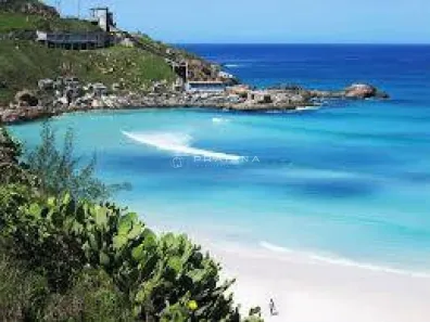 Casa de Condomínio com 3 Quartos à venda, 100m² no Praia Grande, Arraial do Cabo