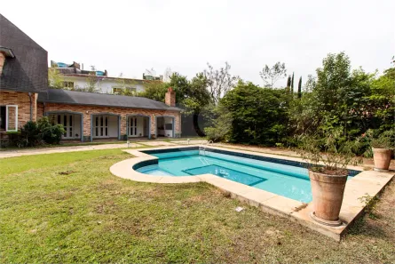 Sobrado com 4 Quartos para venda ou aluguel, 703m² no Vila Morumbi, São Paulo