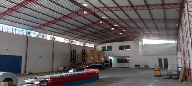 Galpão / Depósito / Armazém para alugar, 800m² no Flores, Manaus